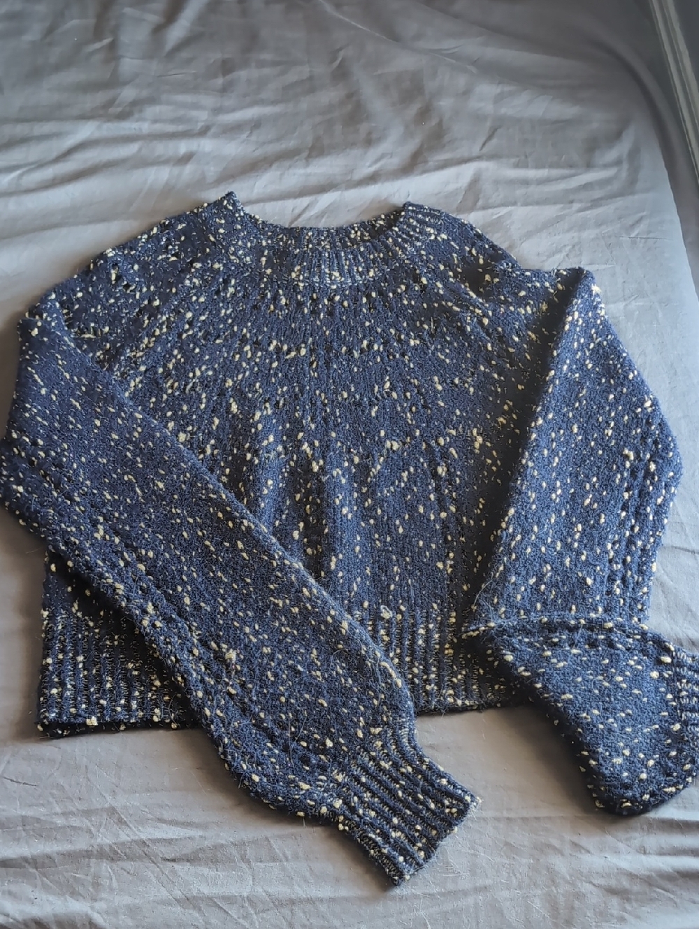 Forever 21 Navy and Gold Speckled Knit Sweater